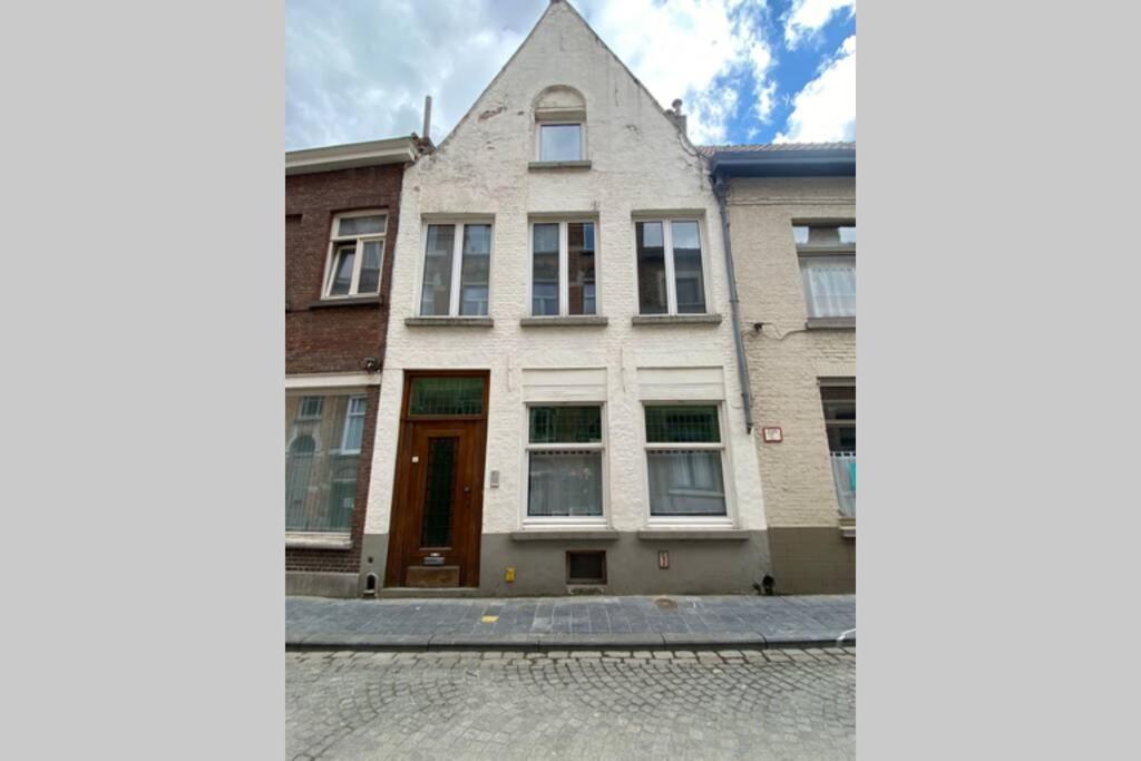 Studio With Terrace In 17Th Century House Lejlighed Brugge Eksteriør billede